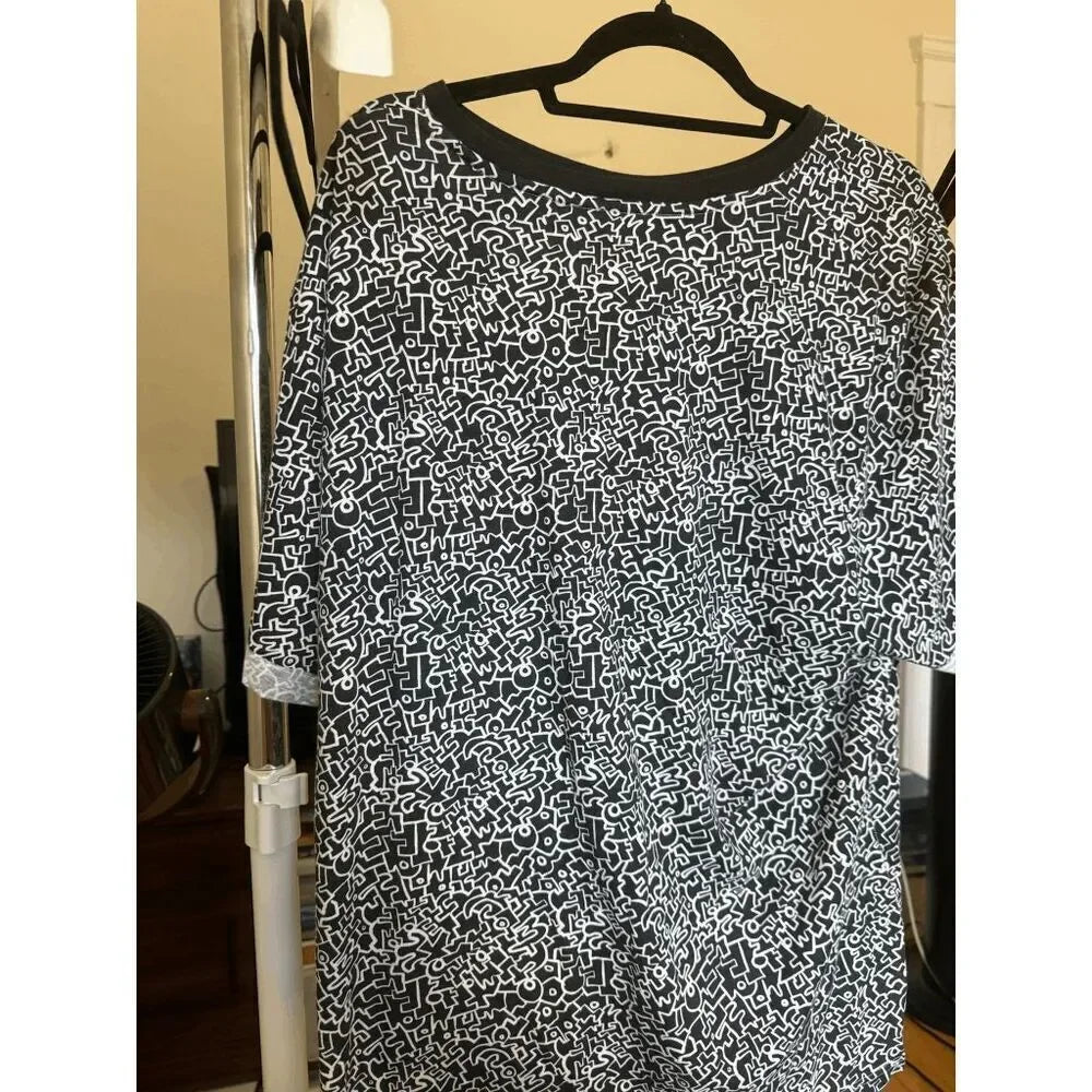 Black and White Printed Pocket Tee