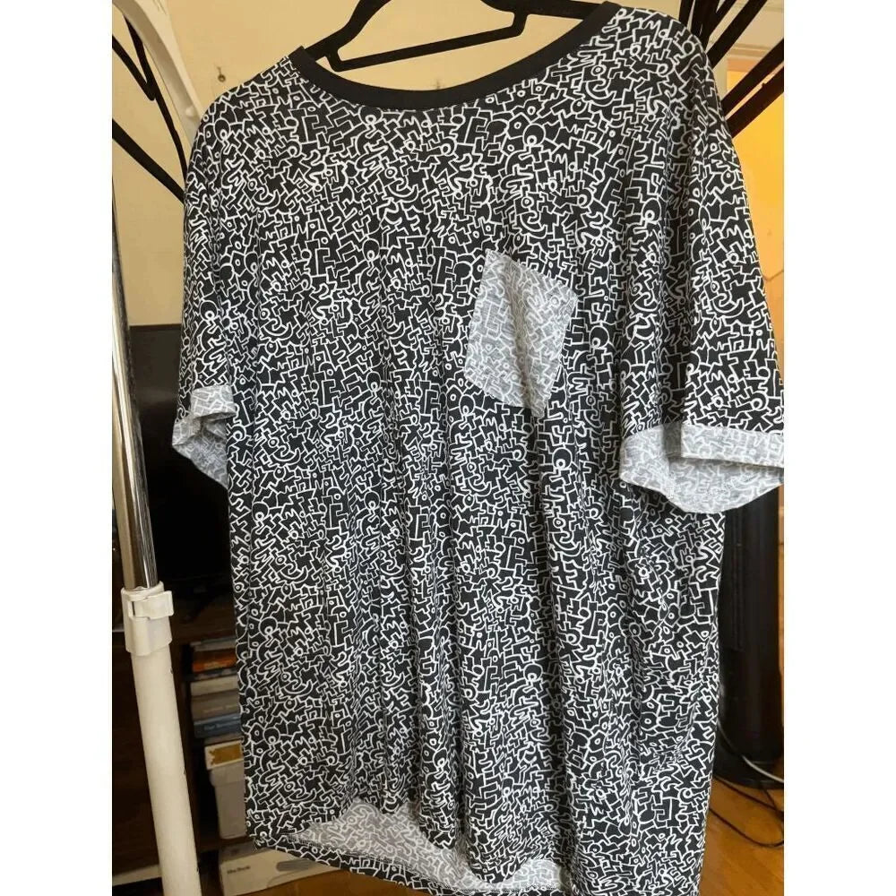 Black and White Printed Pocket Tee